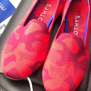 Rothy’s Red Camo Loafers size 8